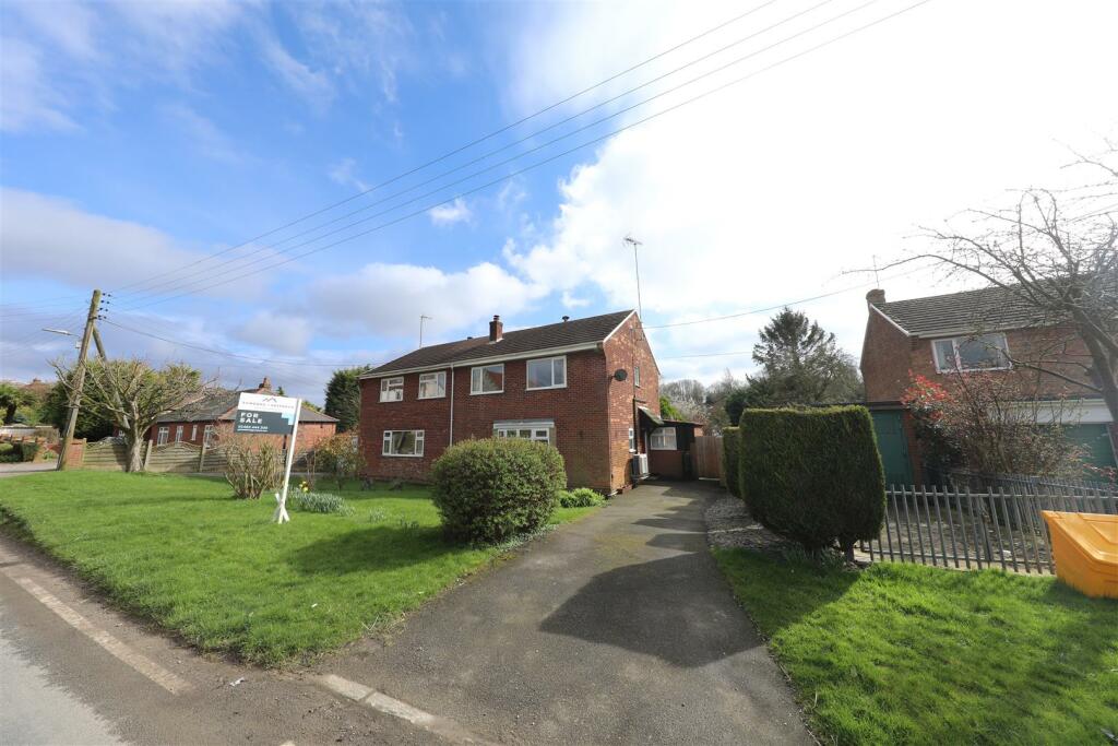 3 bedroom semidetached house for sale in Walkington Road, Little