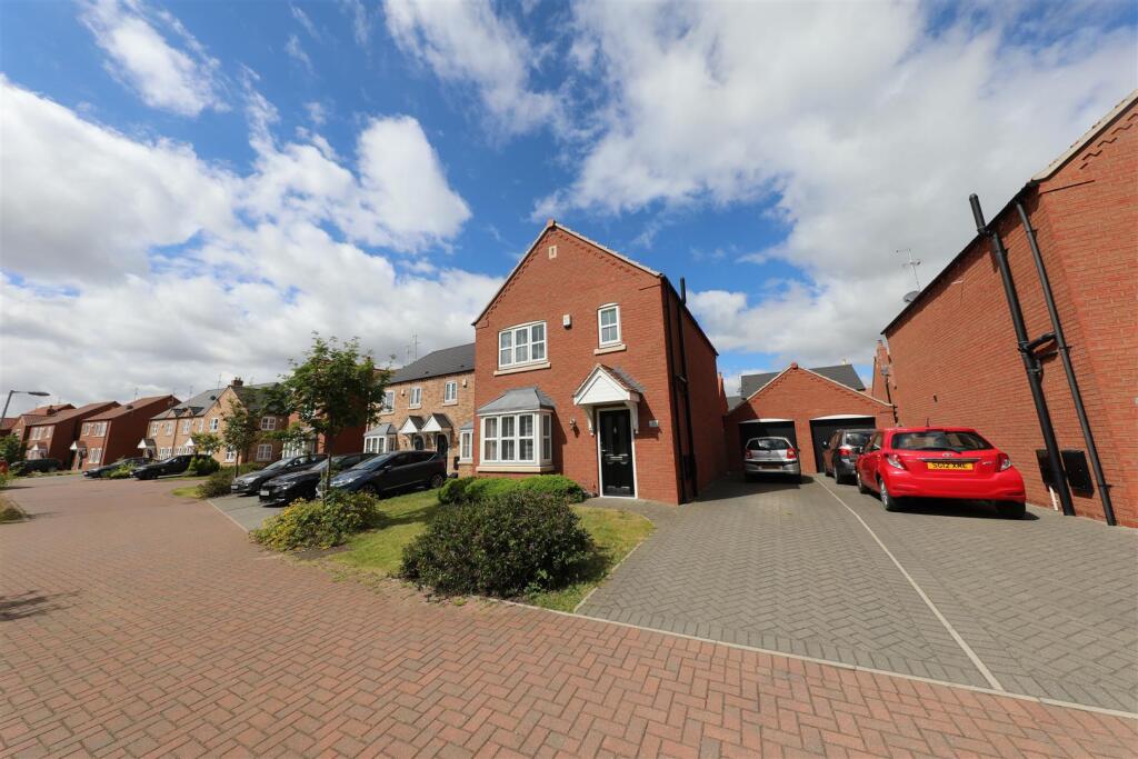 Main image of property: Farrier Close, Kingswood, Hull