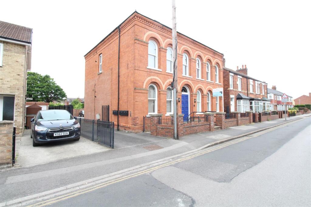 Main image of property: Finkle Street, Cottingham
