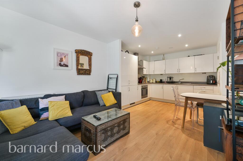 Main image of property: Elmington Road, London