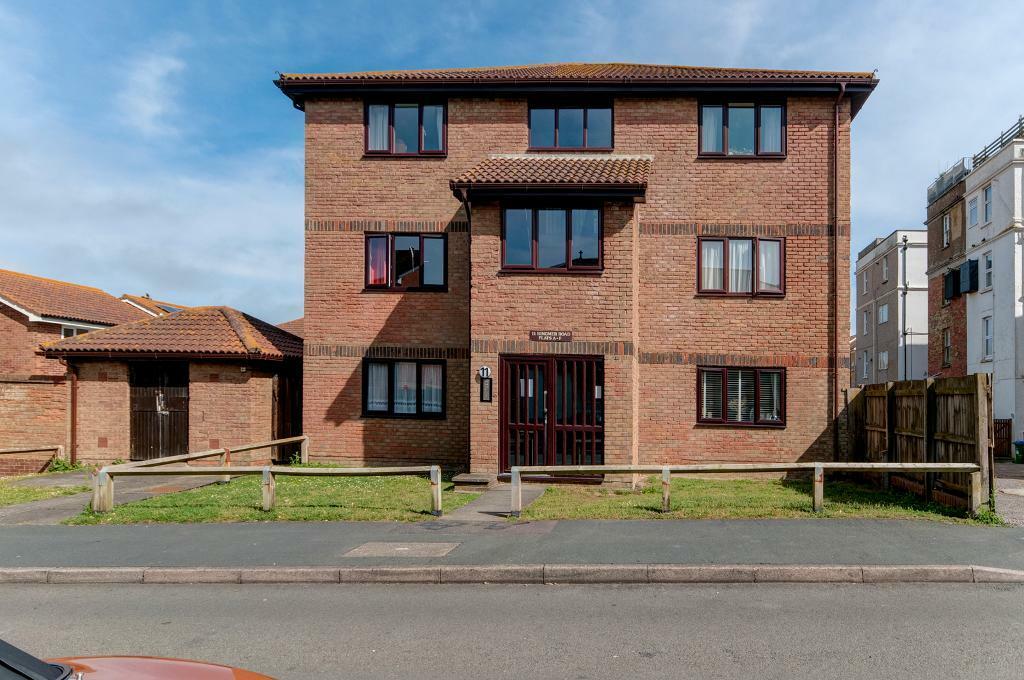 1 bedroom flat for sale in Ringmer Road, Seaford, East Sussex, BN25 1JA