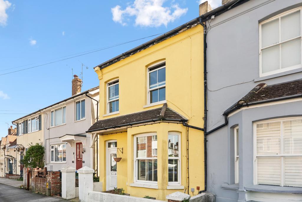 Main image of property: Chichester Road, Seaford, East Sussex, BN25 2DL