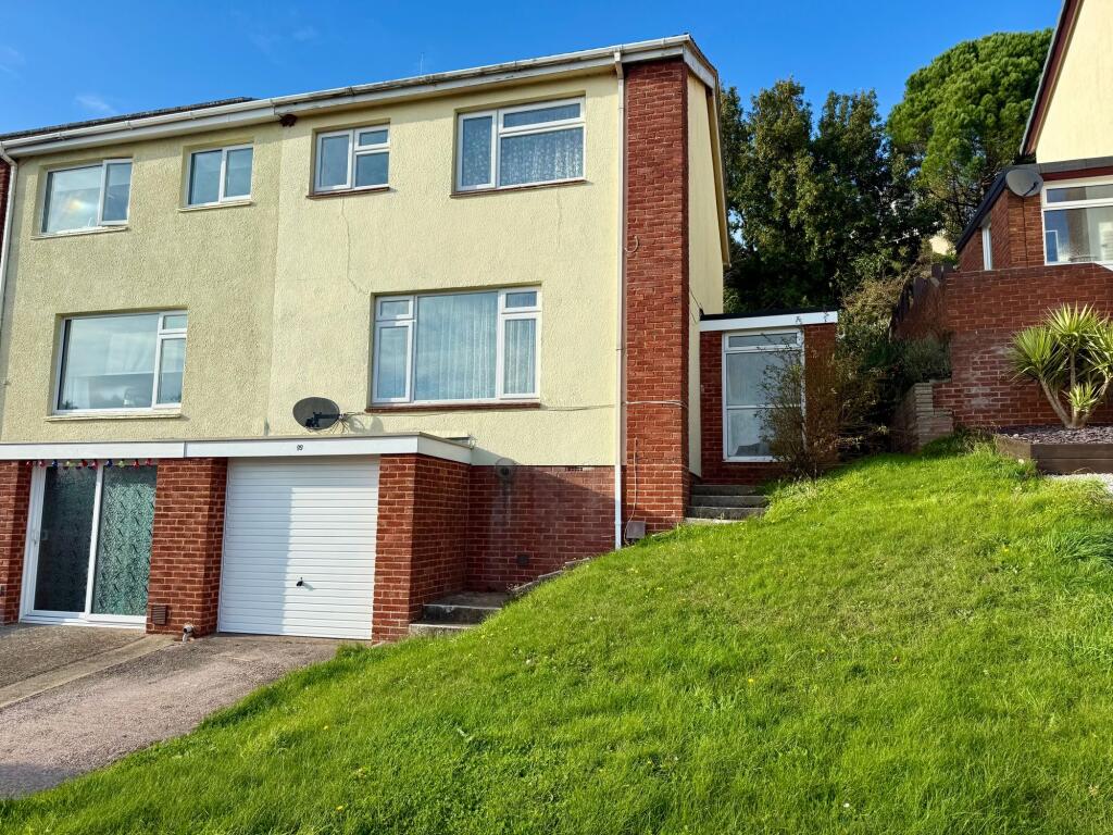 3 bedroom semi-detached house