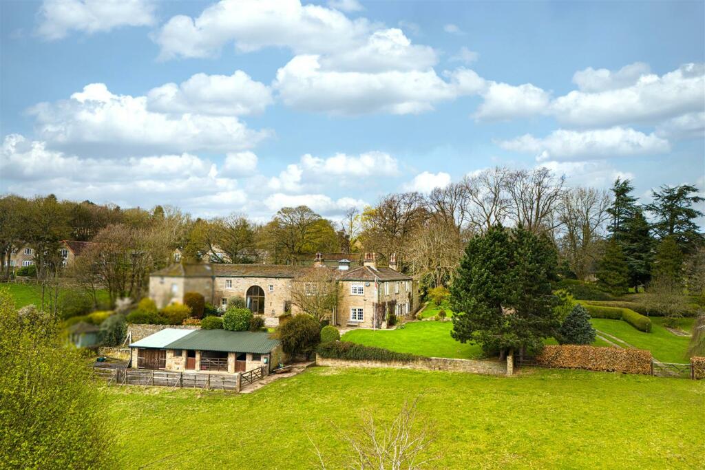 5 bedroom country house for sale in Fenay Grange, Birks Lane