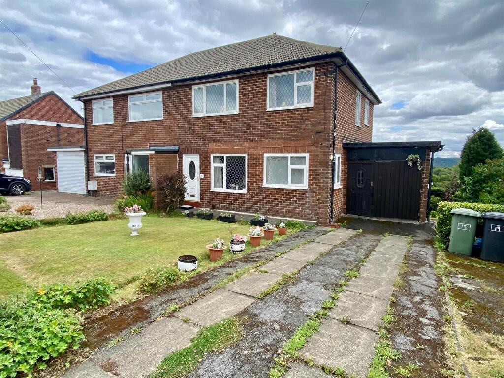 Main image of property: Roslyn Avenue, Huddersfield