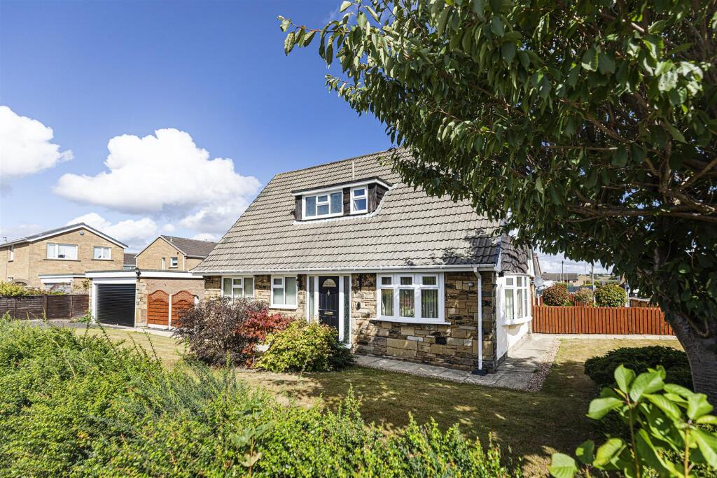 Main image of property: Elm Court, Kirkburton, Huddersfield