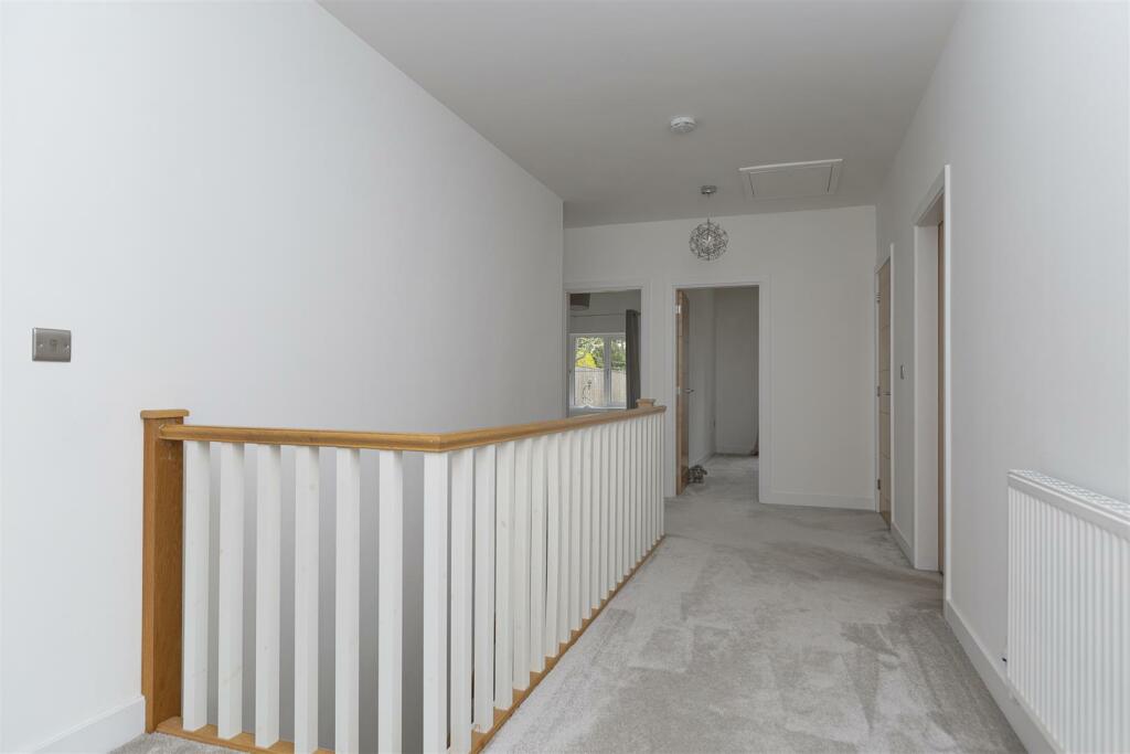 Additional property image - Snelsins Road, Cleckheaton