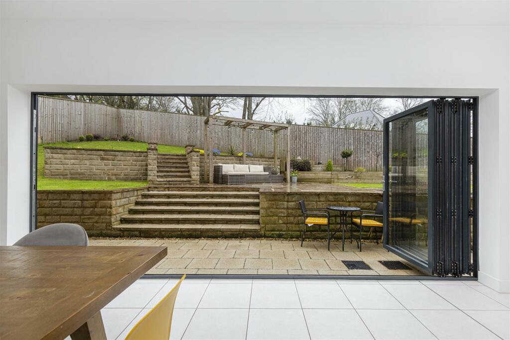 Additional property image - Snelsins Road, Cleckheaton