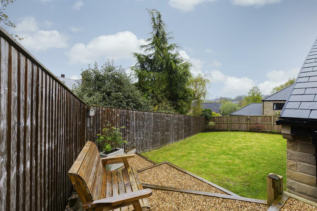 Additional property image - Snelsins Road, Cleckheaton