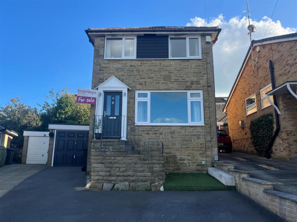 Main image of property: Park Avenue, Liversedge