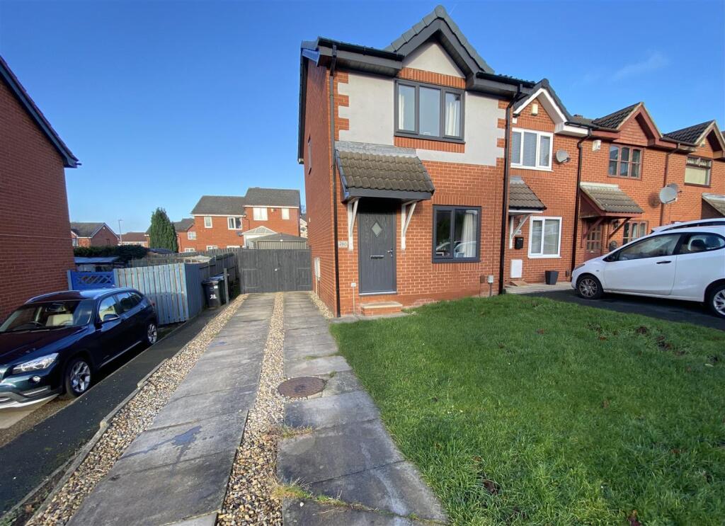 Main image of property: Maizebrook, Dewsbury
