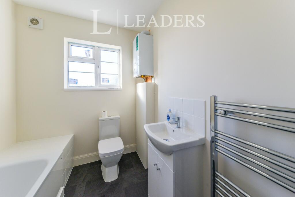 Additional property image - High Street