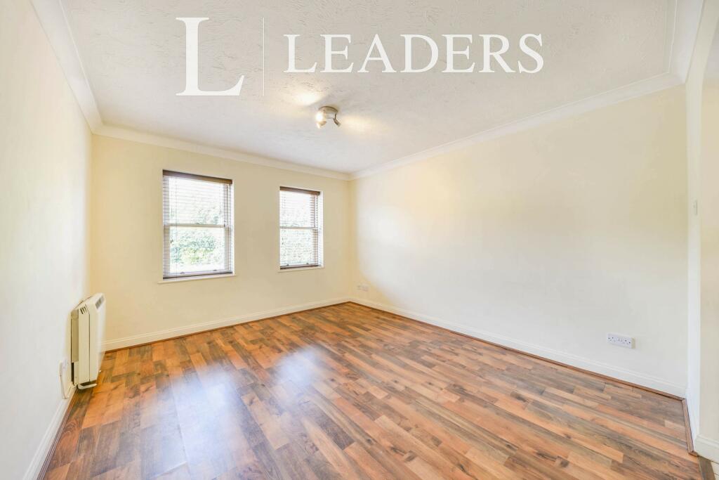 Additional property image - Stable Court