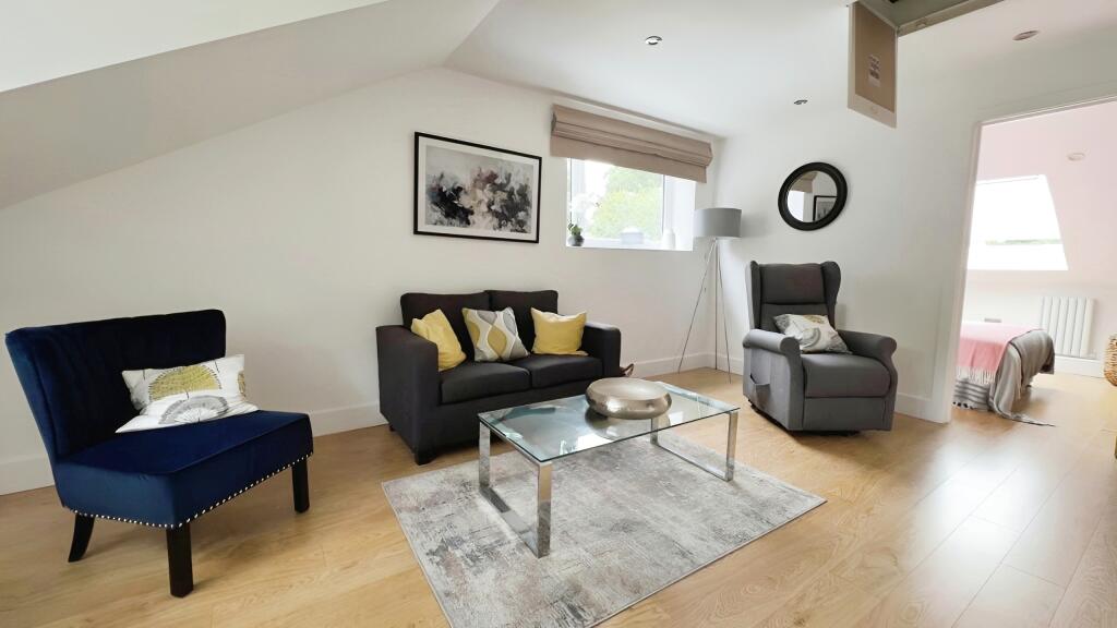 Additional property image - Church End