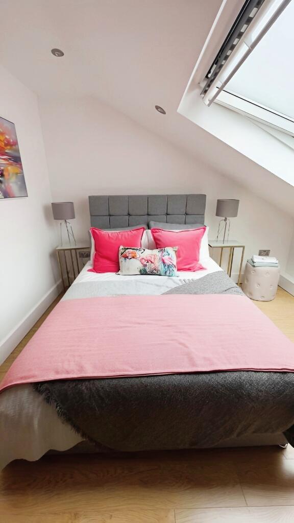 Additional property image - Church End