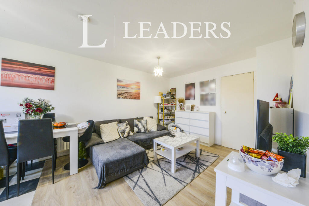Additional property image - Abbots Park