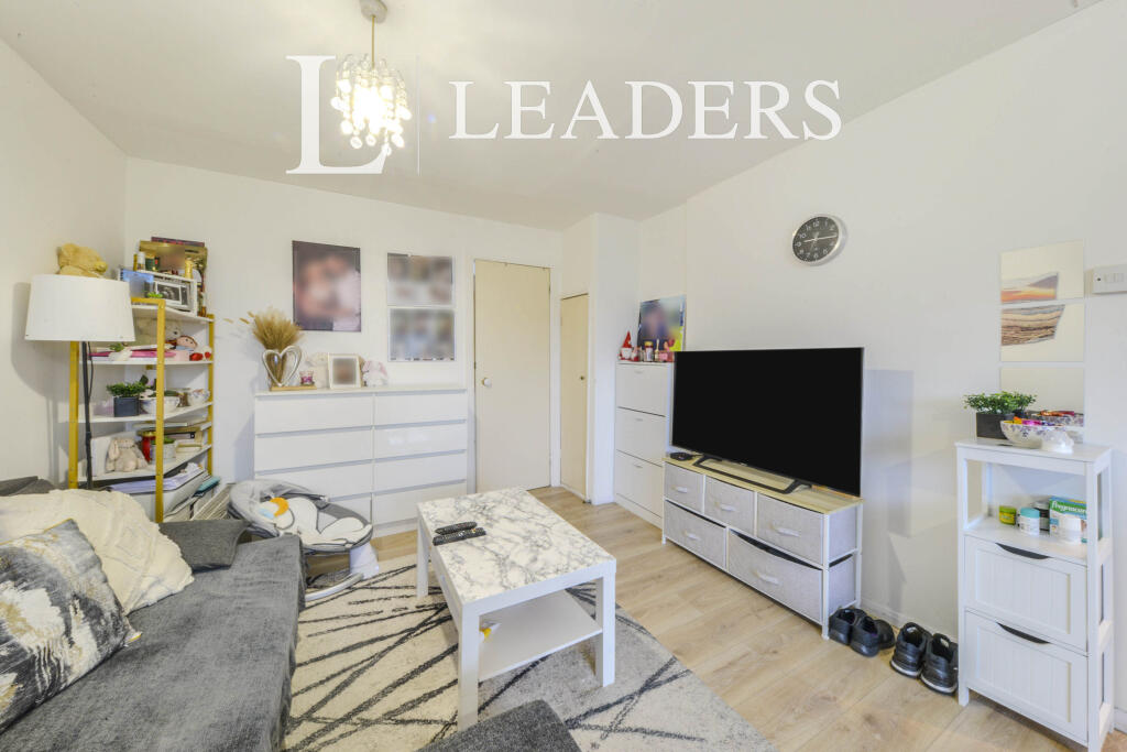Additional property image - Abbots Park