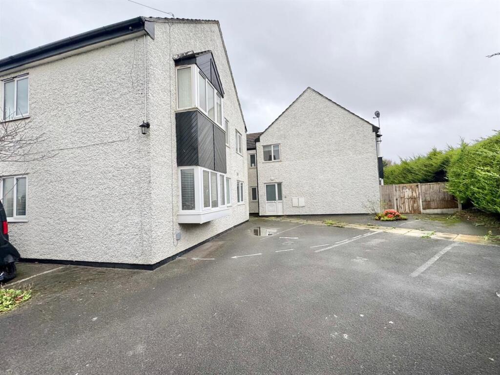 Main image of property: Hurn Lane, Berrow