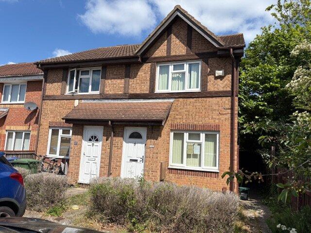 Main image of property: Boleyn Close, Chafford Hundred