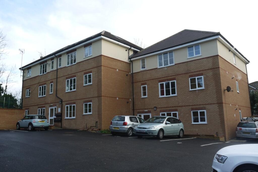Main image of property: Beacon Hill, Purfleet