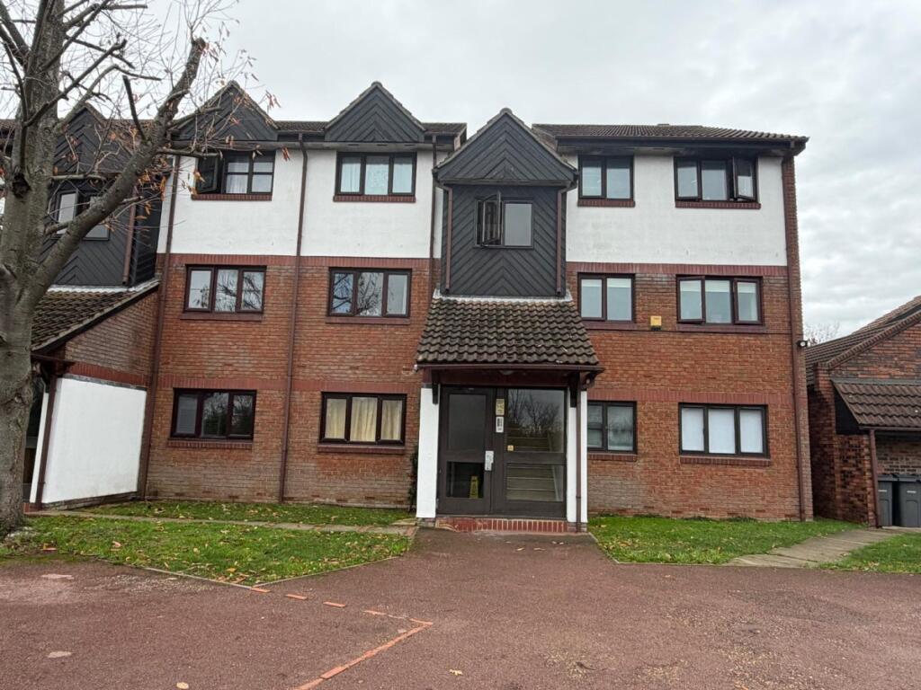 Main image of property: Armada Court, Chafford Hundred