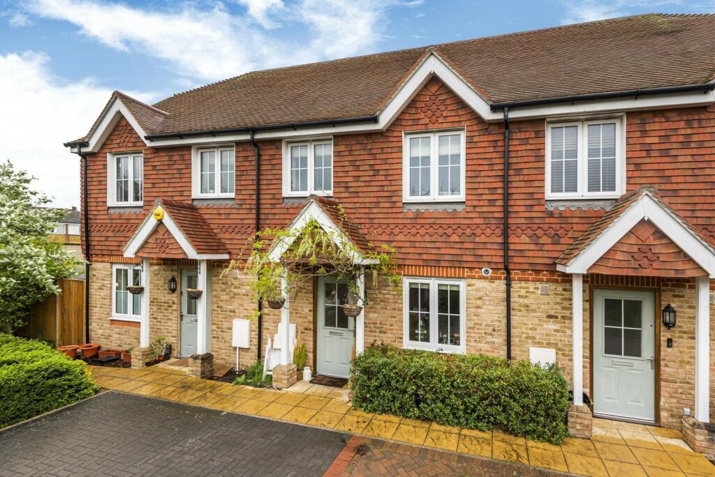 Main image of property: Russells Mews, Loop Road, Woking, GU22