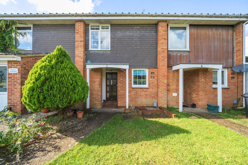 Main image of property: Japonica Close, Woking, GU21