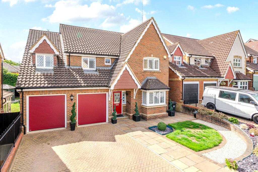 Main image of property: Strathcona Gardens, Knaphill, Woking, GU21
