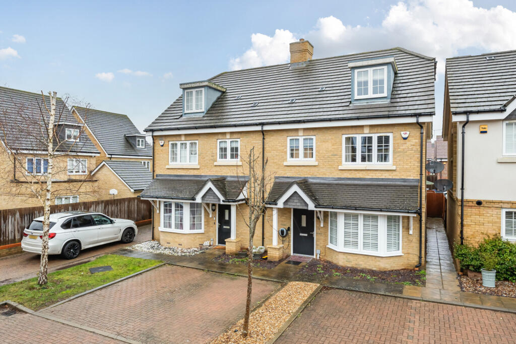 Main image of property: Ayrshire Crescent, Knaphill, Woking, GU21