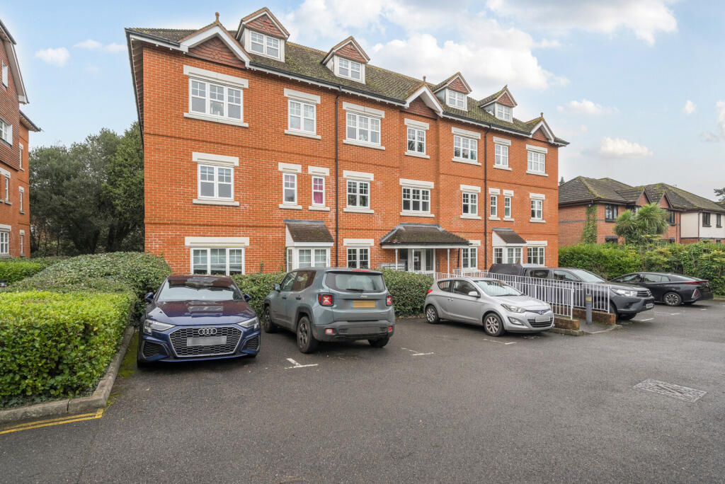 Main image of property: Heathside Road, Woking, Surrey, GU22