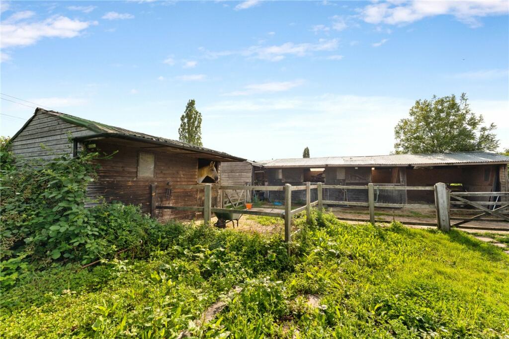 Additional property image - Comberton Road, Harlton, Cambridge, CB23