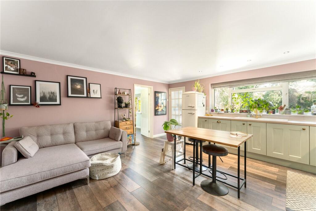 Additional property image - Comberton Road, Harlton, Cambridge, CB23