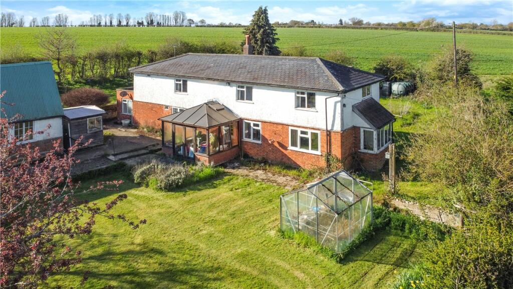 4 bedroom detached house for sale in Water End, Ashdon, Saffron Walden, Essex, CB10