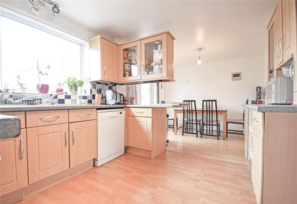Additional property image - Foxs Way, Comberton, Cambridge, CB23
