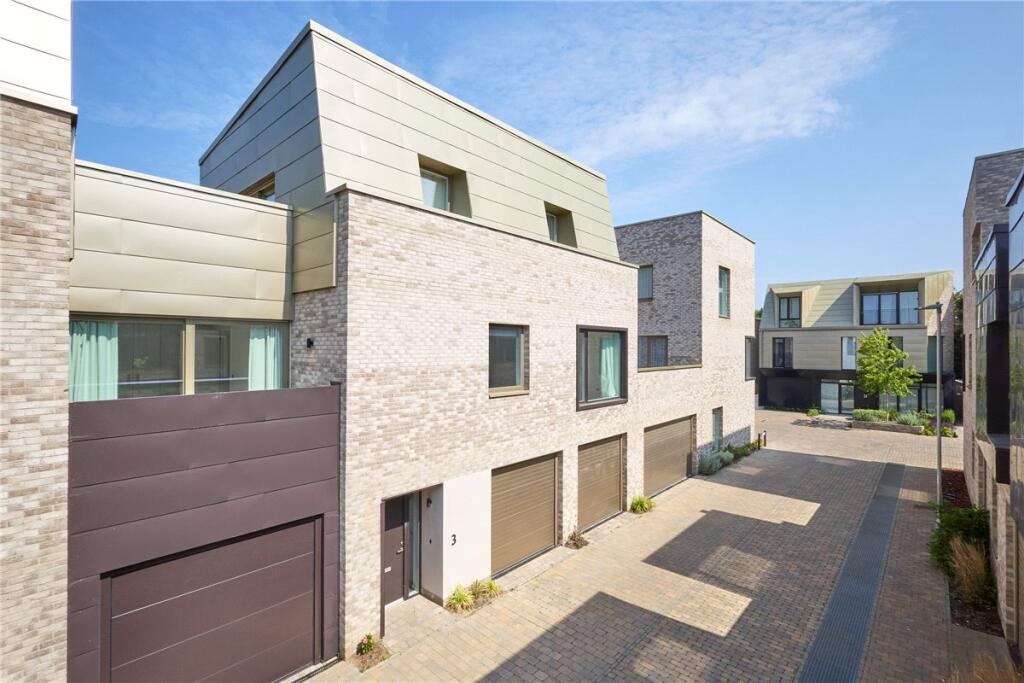 Main image of property: Stickfast Place, Cambridge, CB3