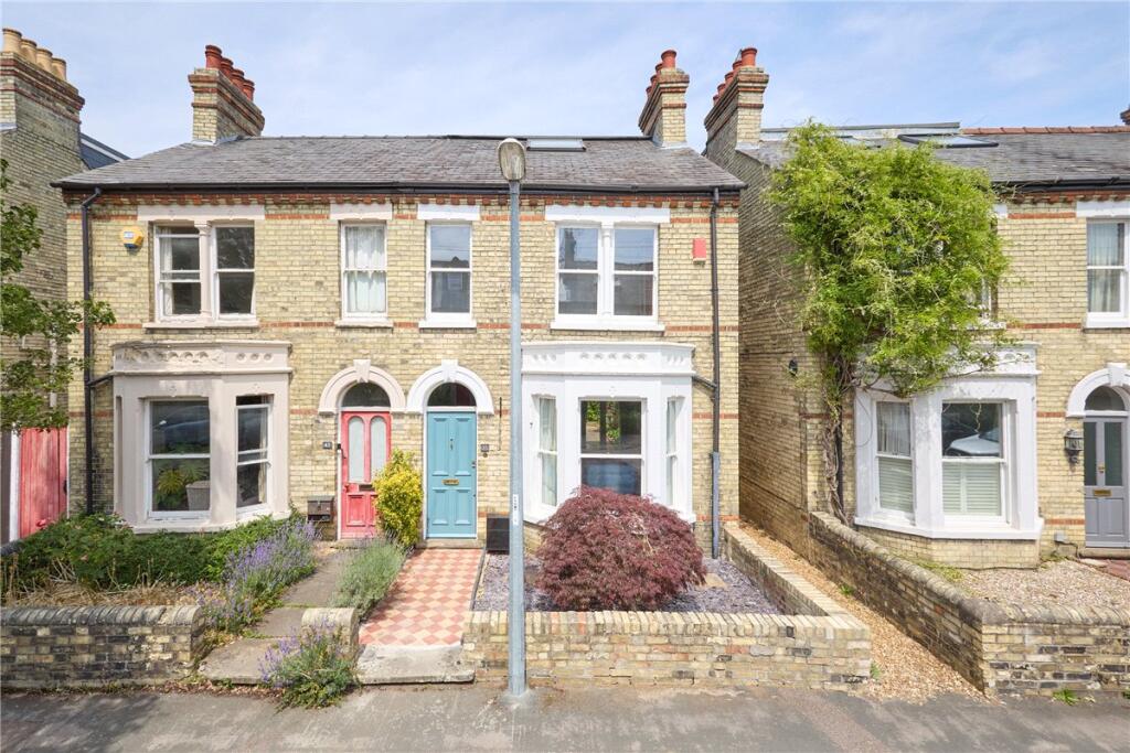 Main image of property: Montague Road, Cambridge, CB4