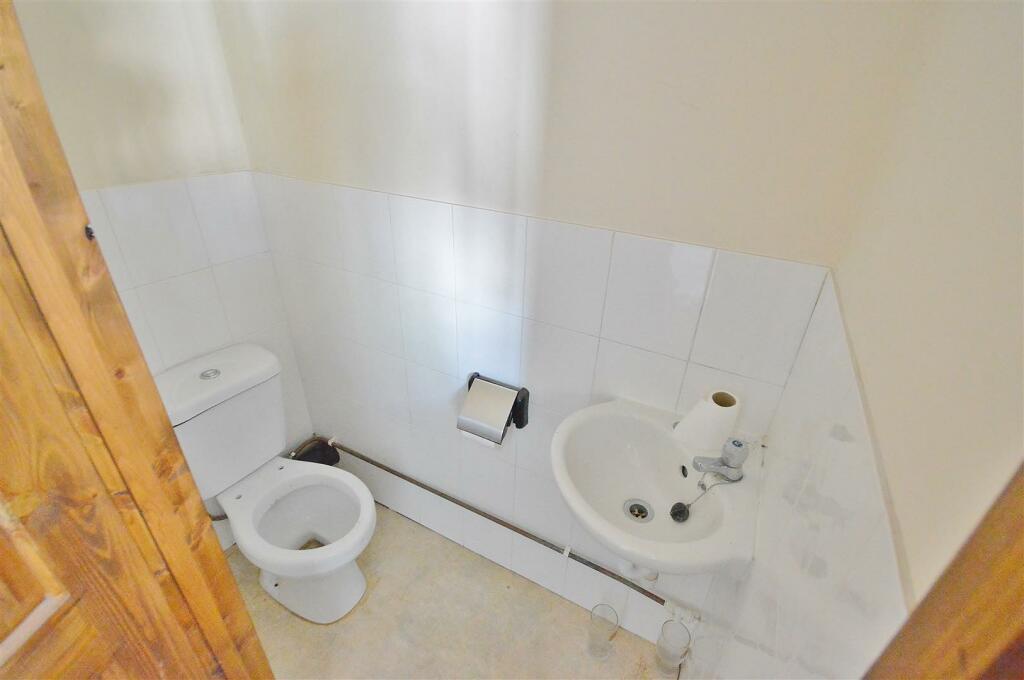 Additional property image - London Road, Clacton-On-Sea