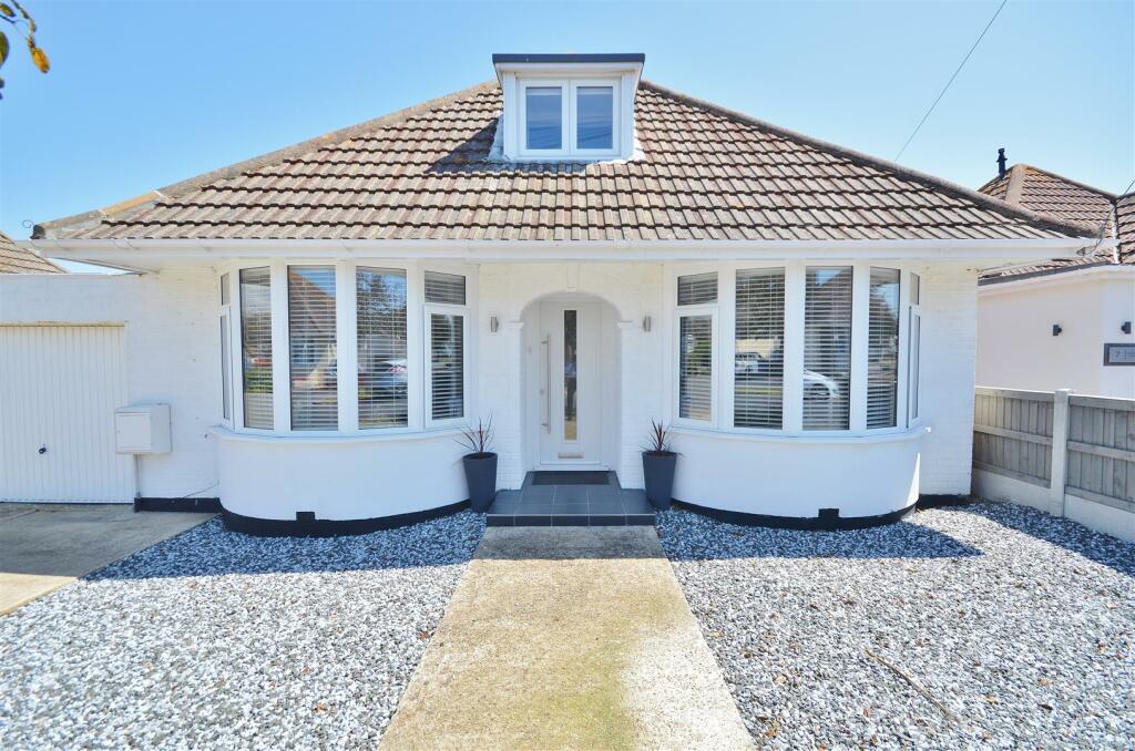 Additional property image - Ingarfield Road, Holland-On-Sea,