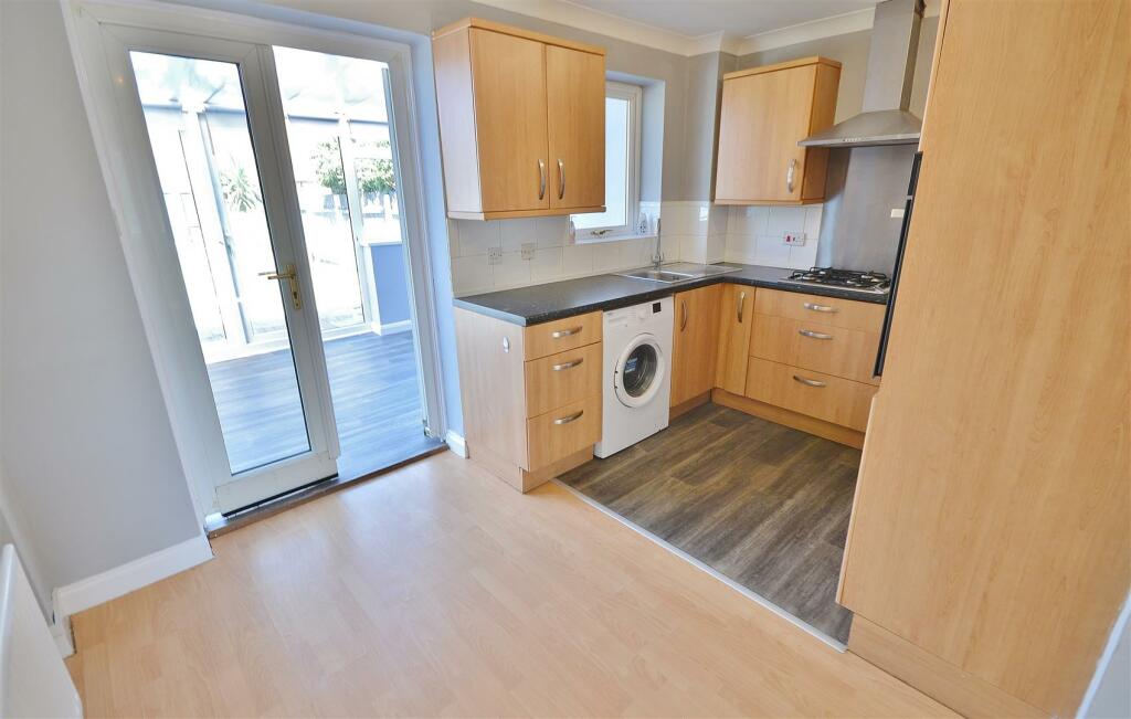 Additional property image - Weymouth Close, Clacton-On-Sea