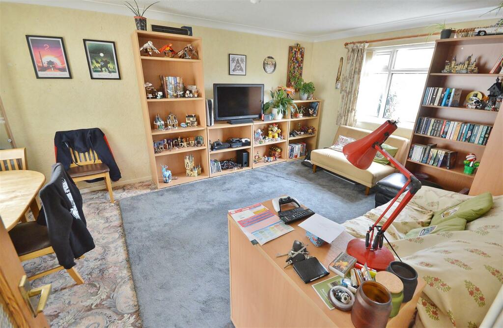 Additional property image - Dahlia Close, Clacton-On-Sea