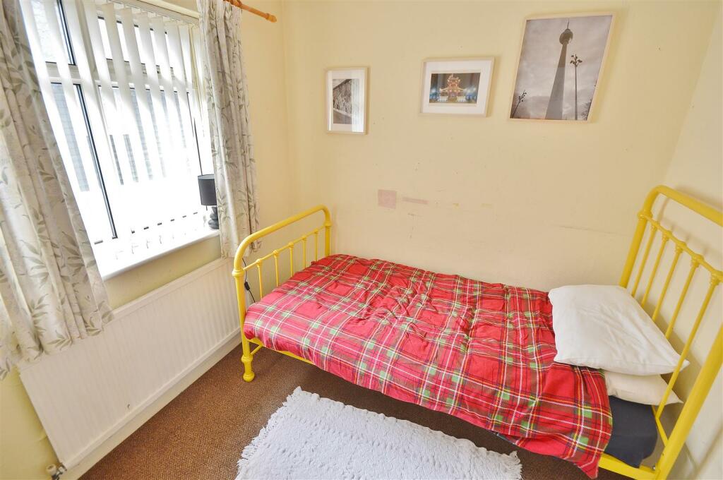 Additional property image - Dahlia Close, Clacton-On-Sea