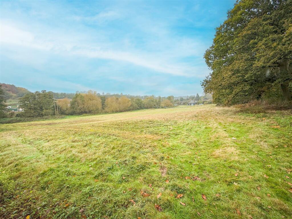 Additional property image - Brooklands View, Tenpenny Hill, Thorrington