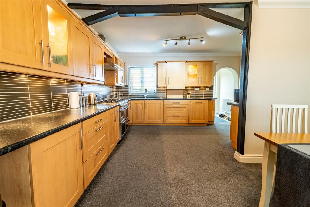 Additional property image - Harwich Road, Little Clacton