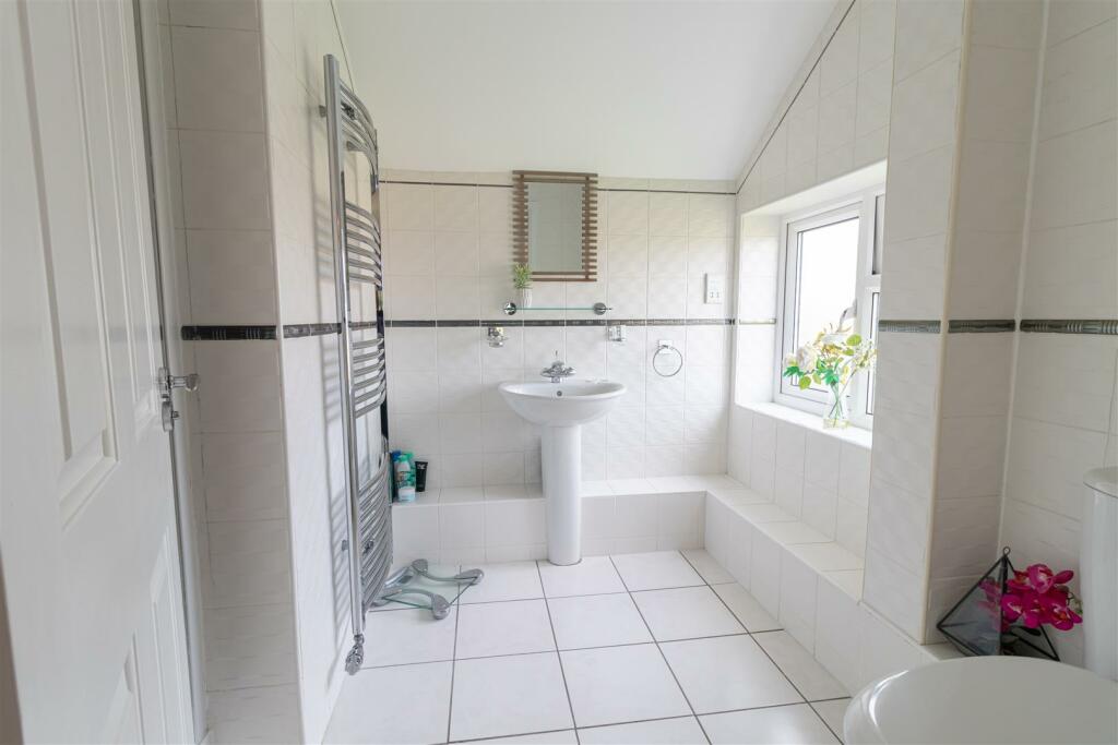 Additional property image - Harwich Road, Little Clacton