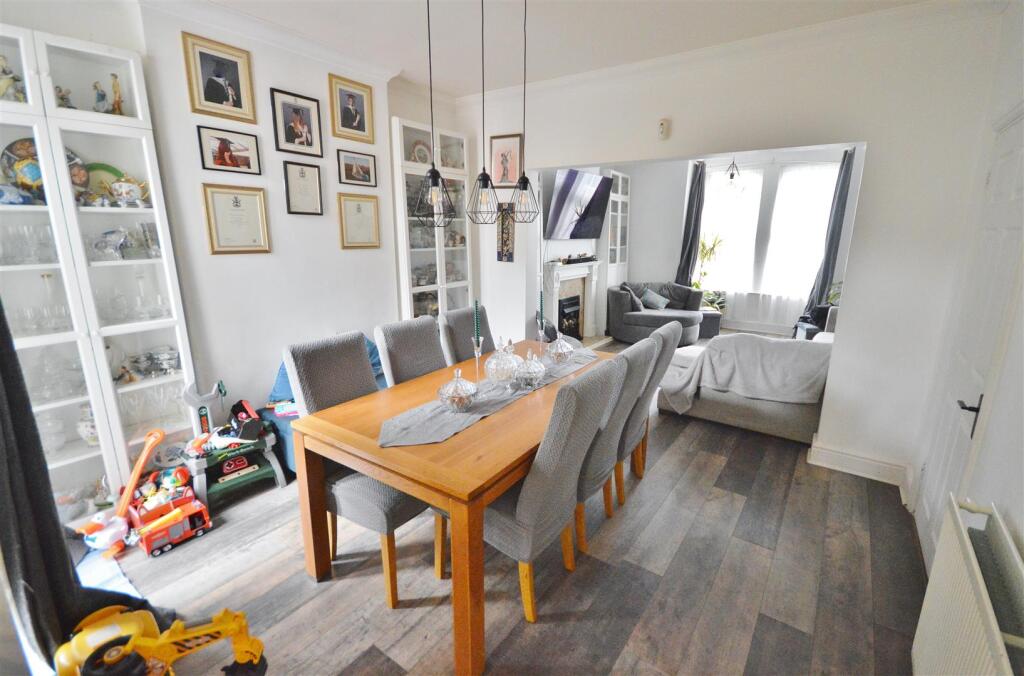 Additional property image - Wellesley Road, Clacton-On-Sea