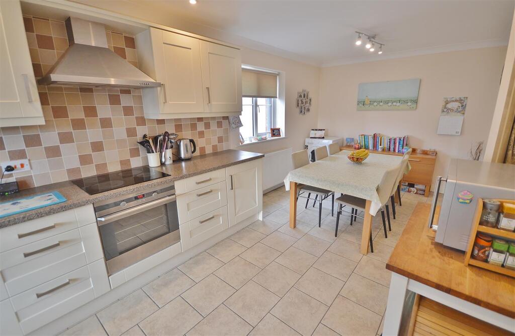 Additional property image - Amerells Road, Little Clacton,