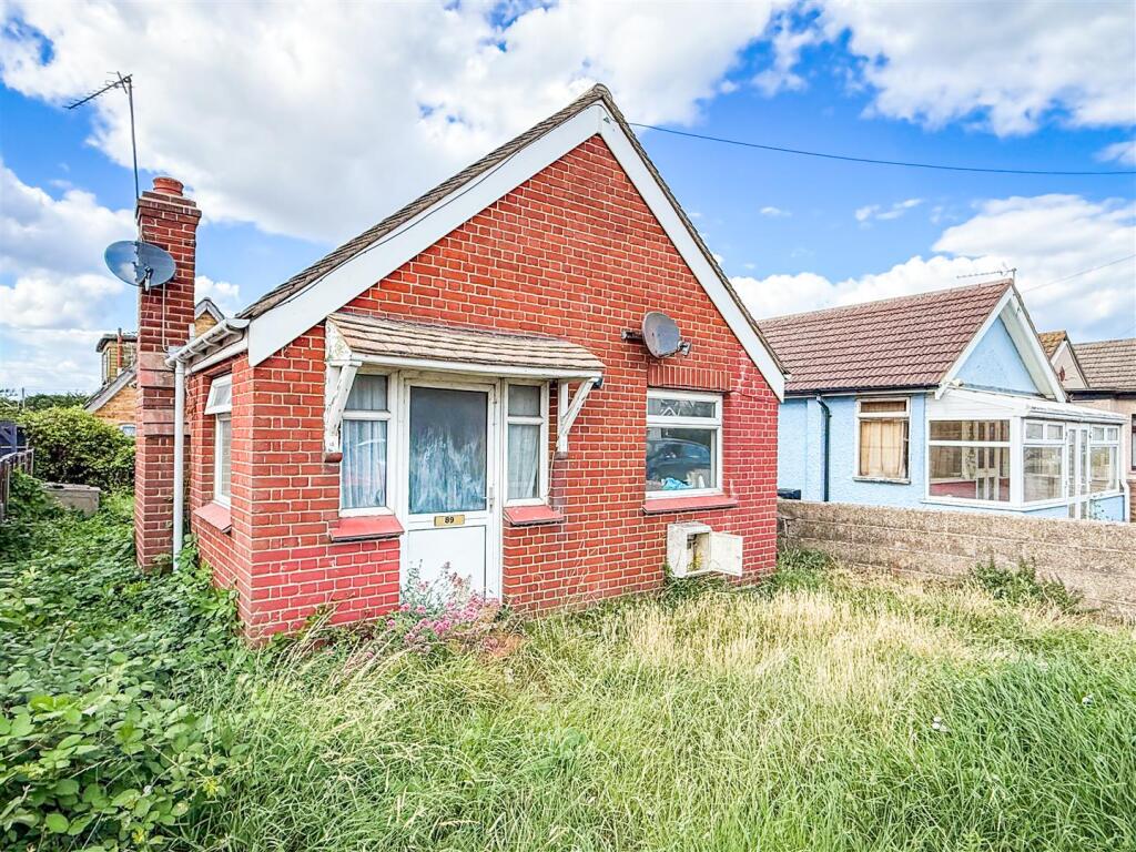 Main image of property: Broadway, Jaywick Village, Essex