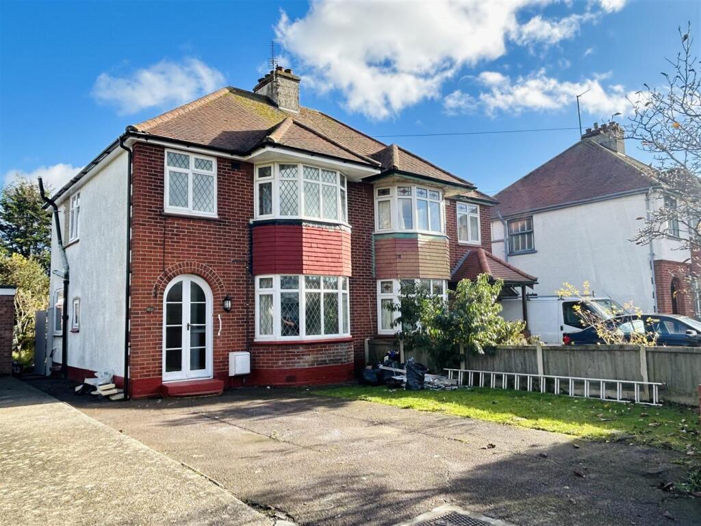 Main image of property: London Road, Clacton-On-Sea