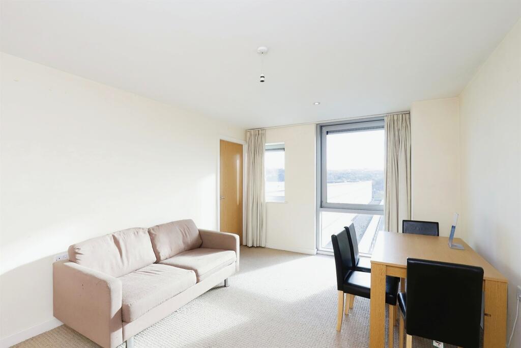 1 bedroom apartment for sale in Bramall Lane, Sheffield, S2