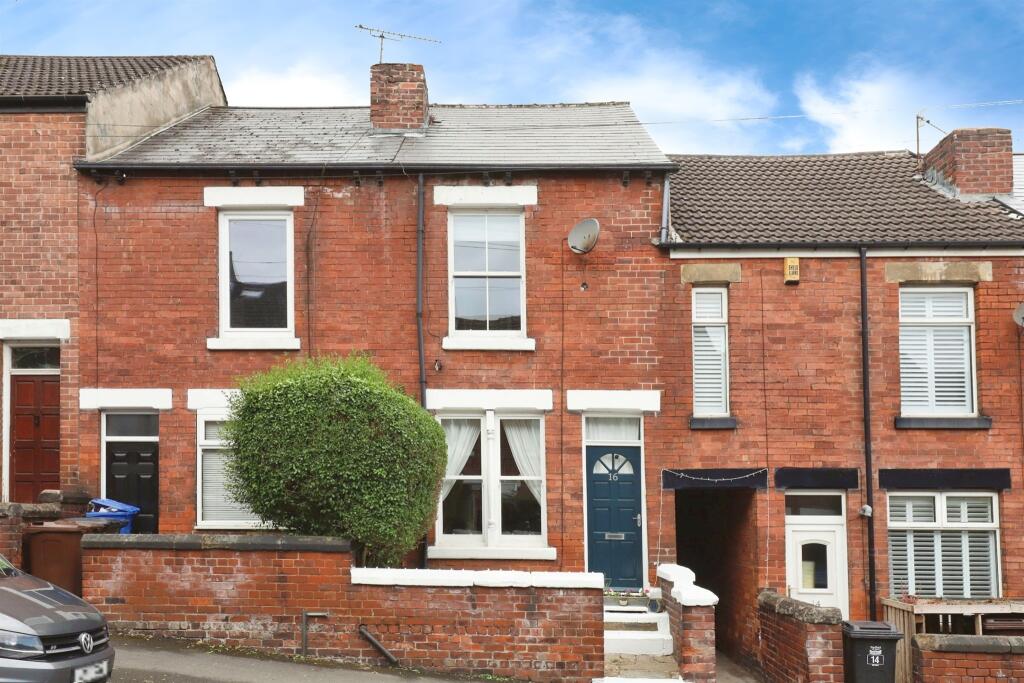 3 bedroom terraced house for sale in Welby Place, Sheffield, S8